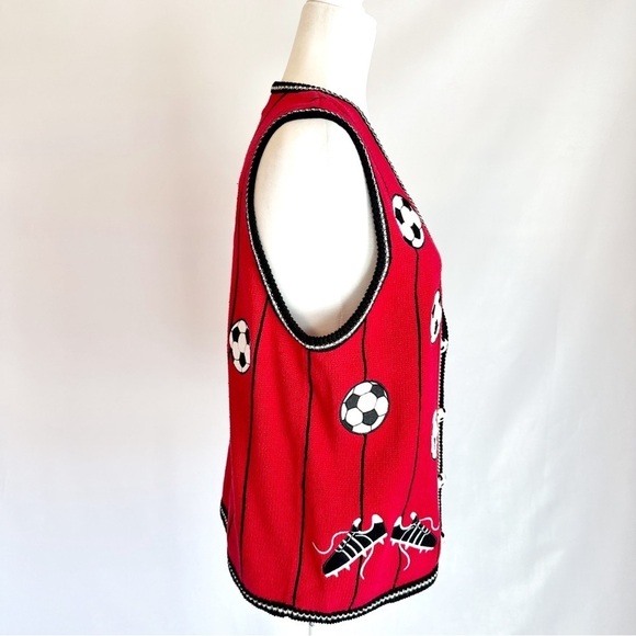 Vintage Mandal Bay Soccer Mom Novelty Button Red V-Neck Knit Sweater Vest Large - Picture 10 of 15